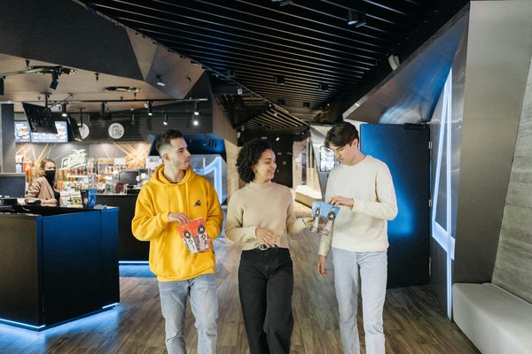 Où apprendre les techniques de la sculpture sur bois en Suisse?